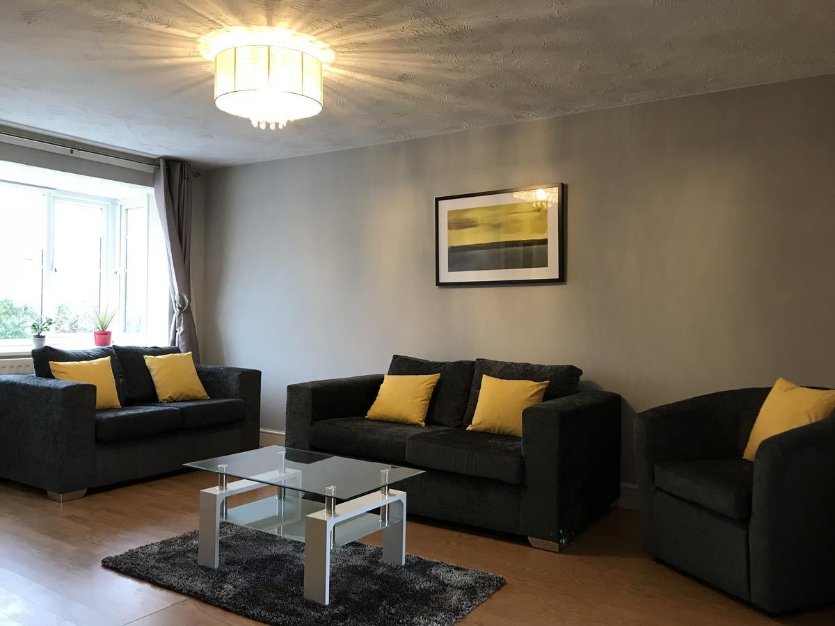 Delight Marvel - Orchard House Villa Swindon Eksteriør billede