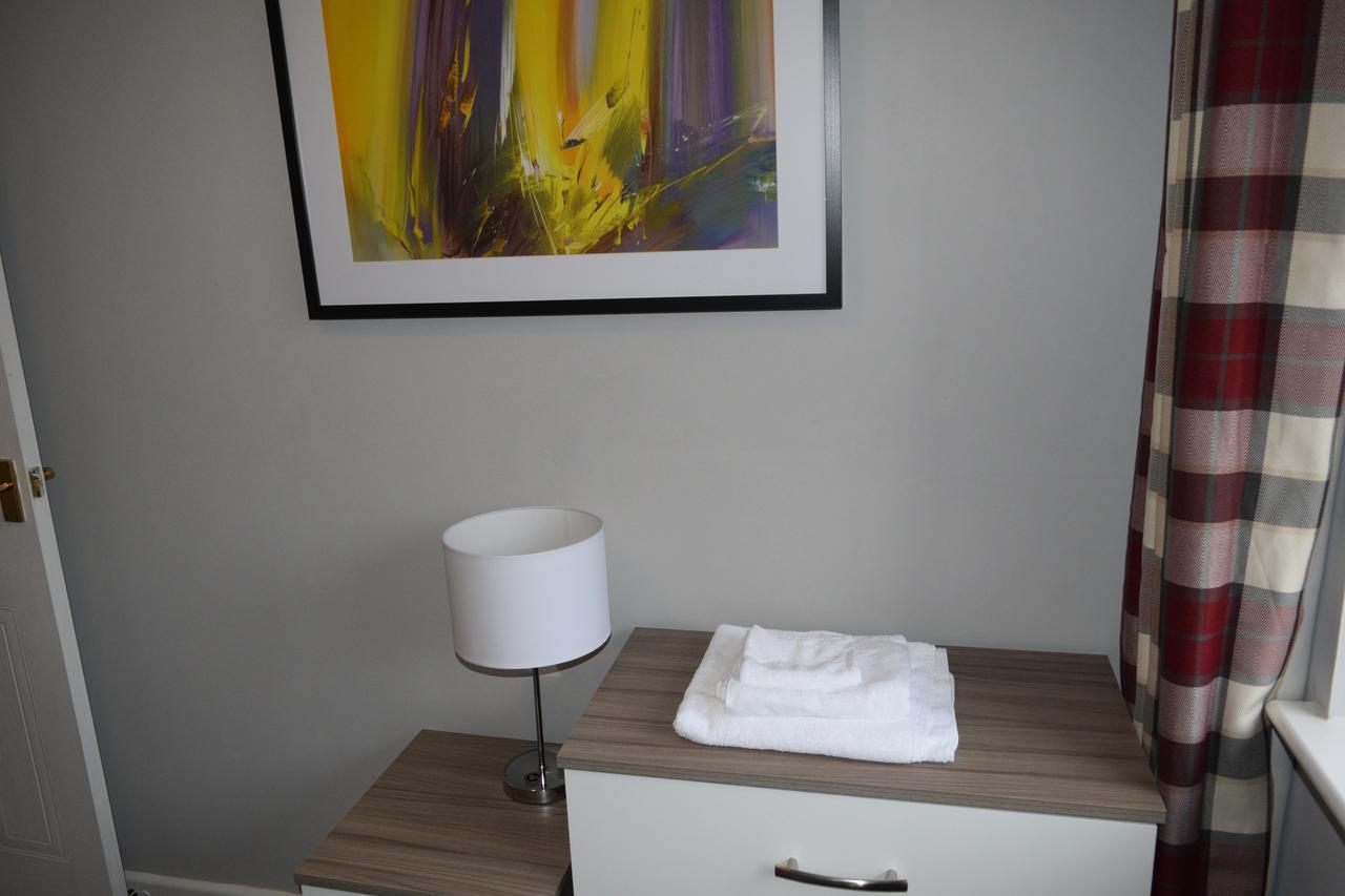Delight Marvel - Orchard House Villa Swindon Eksteriør billede
